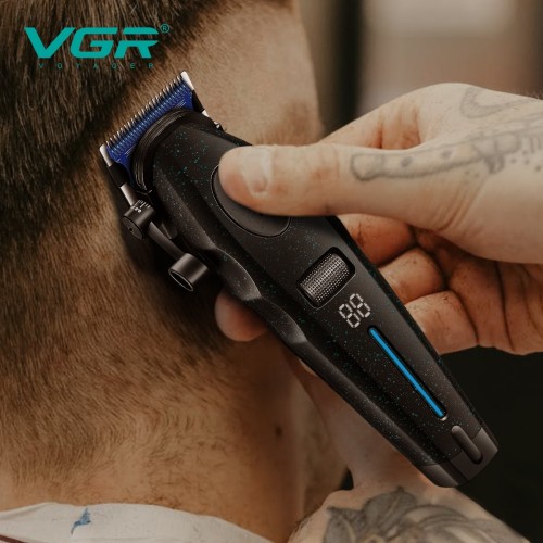 Машинка для стрижки VGR V-887C BLACK – 9000 об/хв, LED-дисплей, 6 насадок, до 250 хв роботи Машинка для стрижки VGR V-887C BLACK – 9000 об/хв, LED-дисплей, 6 насадок, до 250 хв роботи